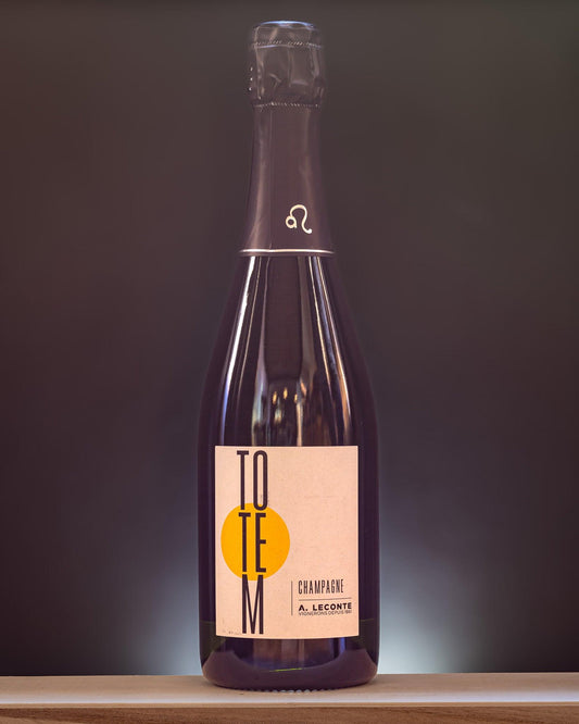 Alexis Leconte Champagne Brut Totem Valle Marne Chardonnay Meunier Pinot Nero Vino Francia