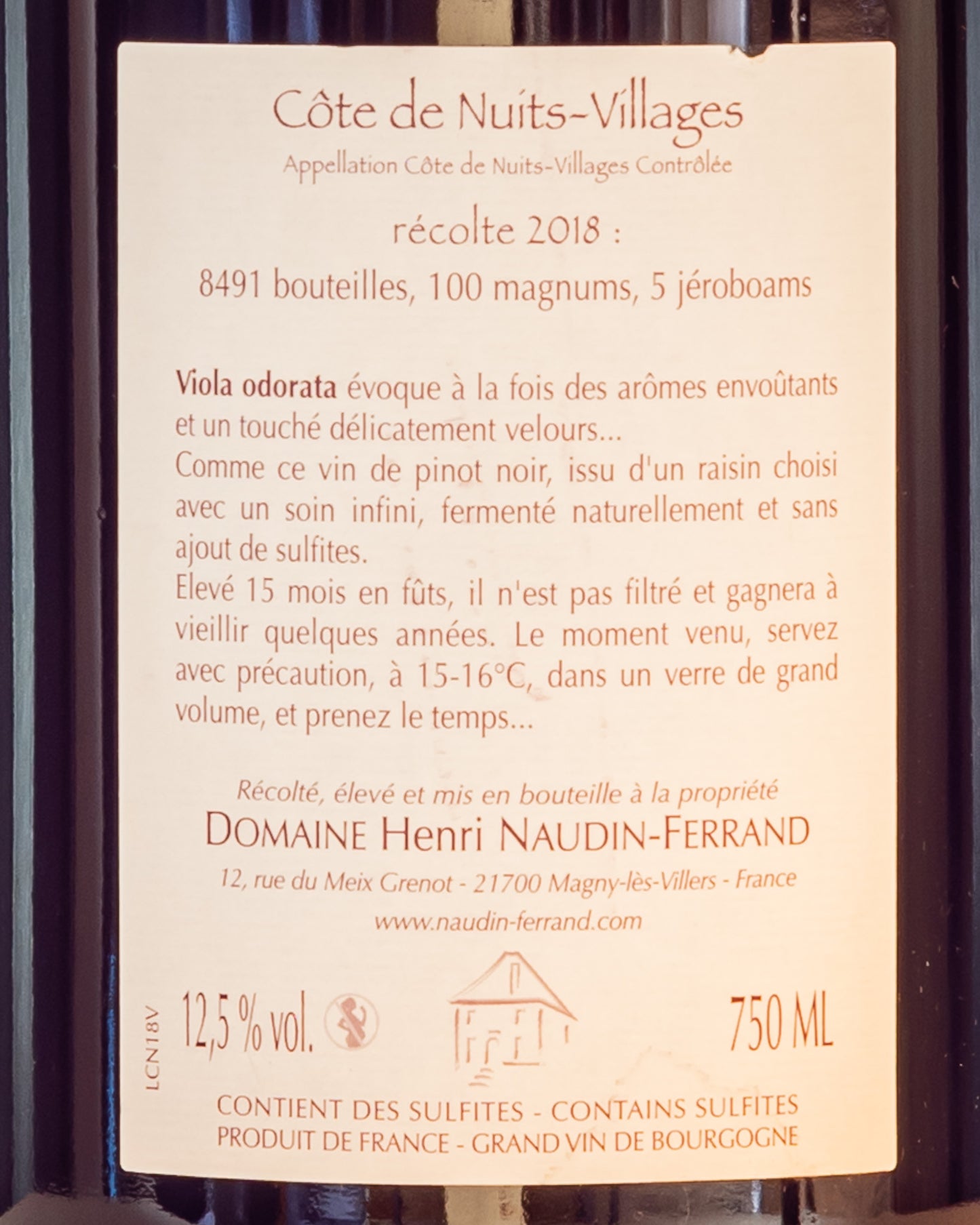 Claire Henri Naudin Ferrand Cote Nuits Villages Viola Odorata Pinot Nero Noir Vino Rosso Borgogna Francia 2018 Retro Etichetta