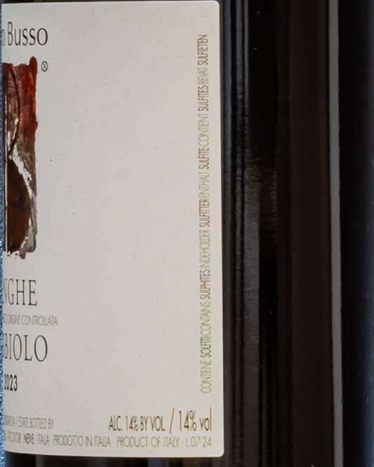 Piero Busso Nebbiolo Langhe Vino Rosso 2023 Neive Piemonte Italia Retro Etichetta