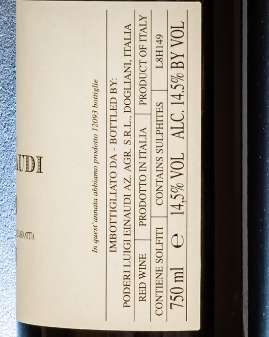 Poderi Luigi Einaudi Barolo 2015 Cannubi Nebbiolo Langhe Piemonte Vino Rosso Italia Retro Etichetta