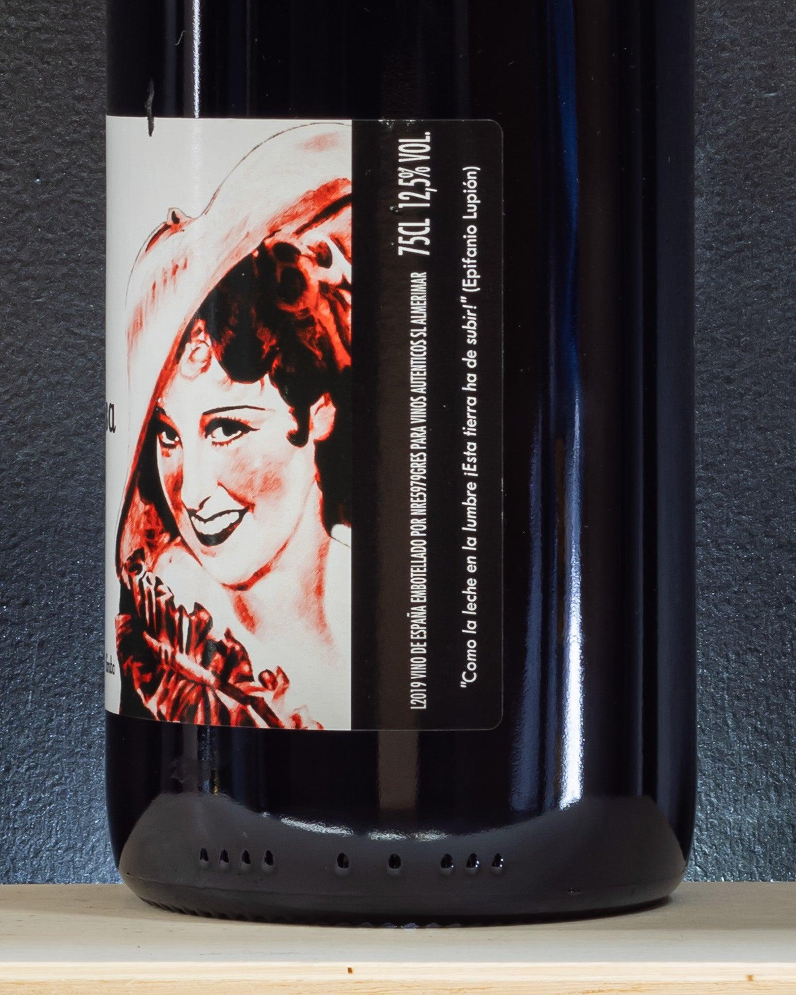 bodega barranco oscuro la traviesa retro etichetta