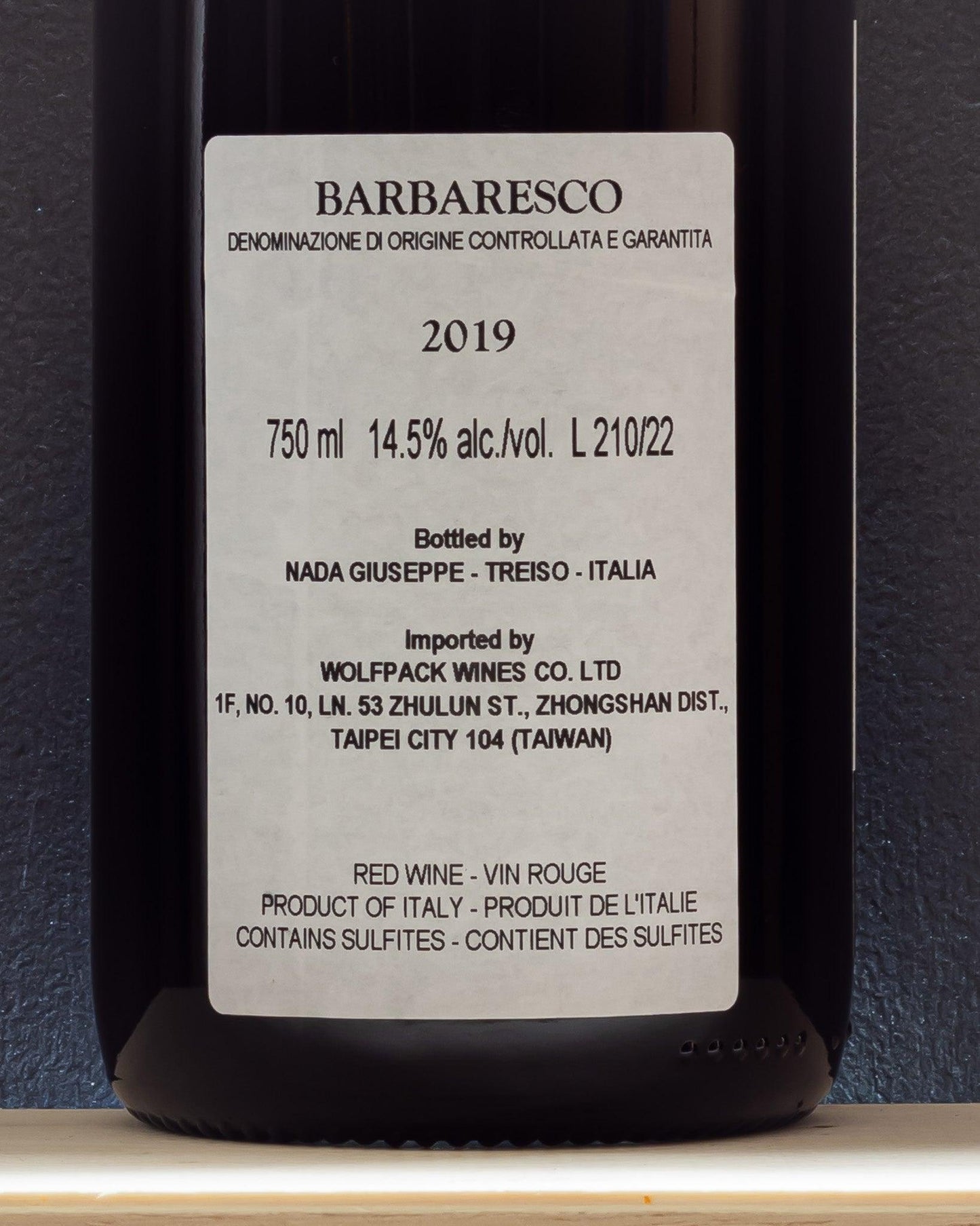 giuseppe nada barbaresco nebbiolo piemonte langhe italia vino rosso retro etichetta