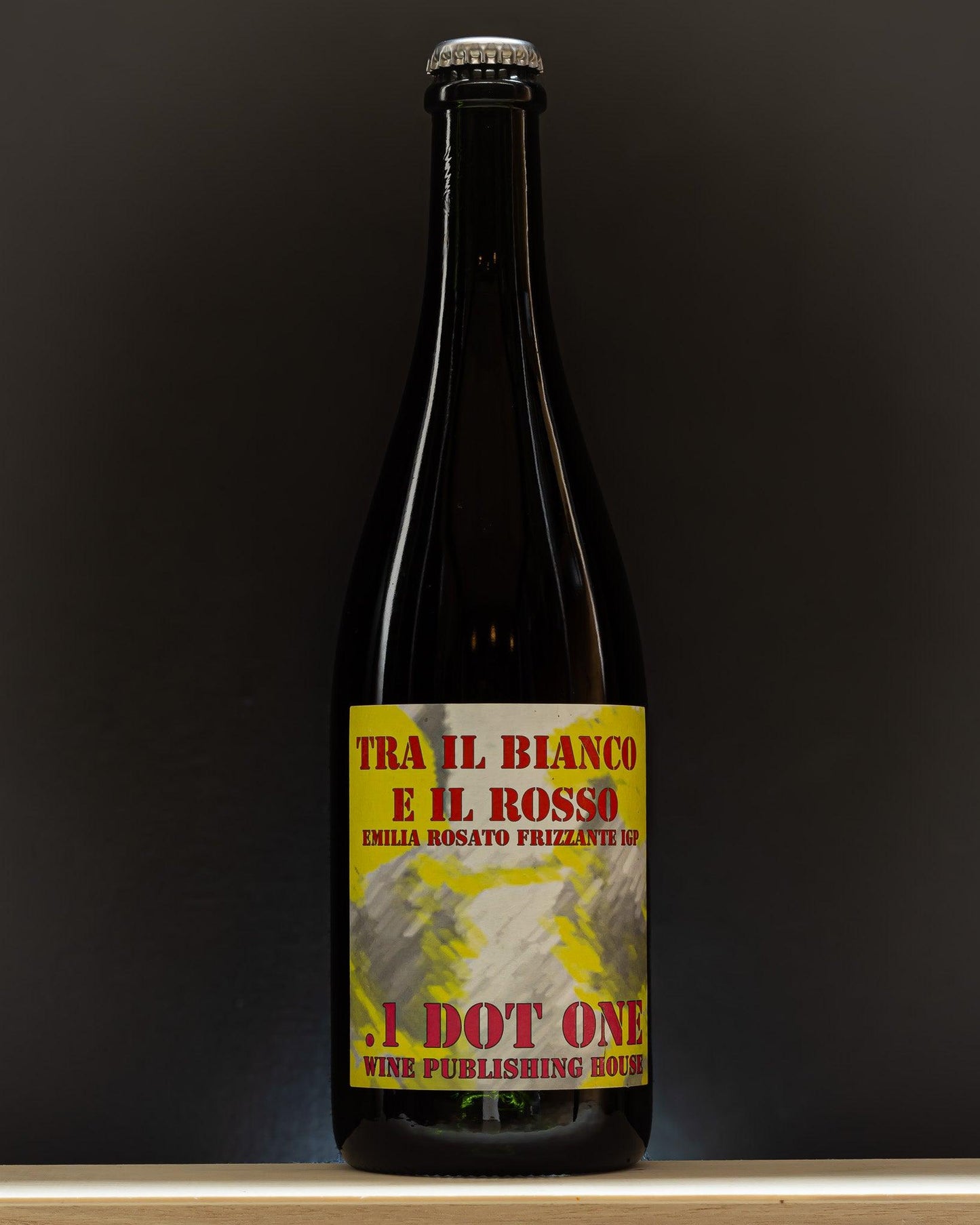i dot one tra il bianco e il rosso emilia romagna rosato frizzante sui lieviti flavio restani italia