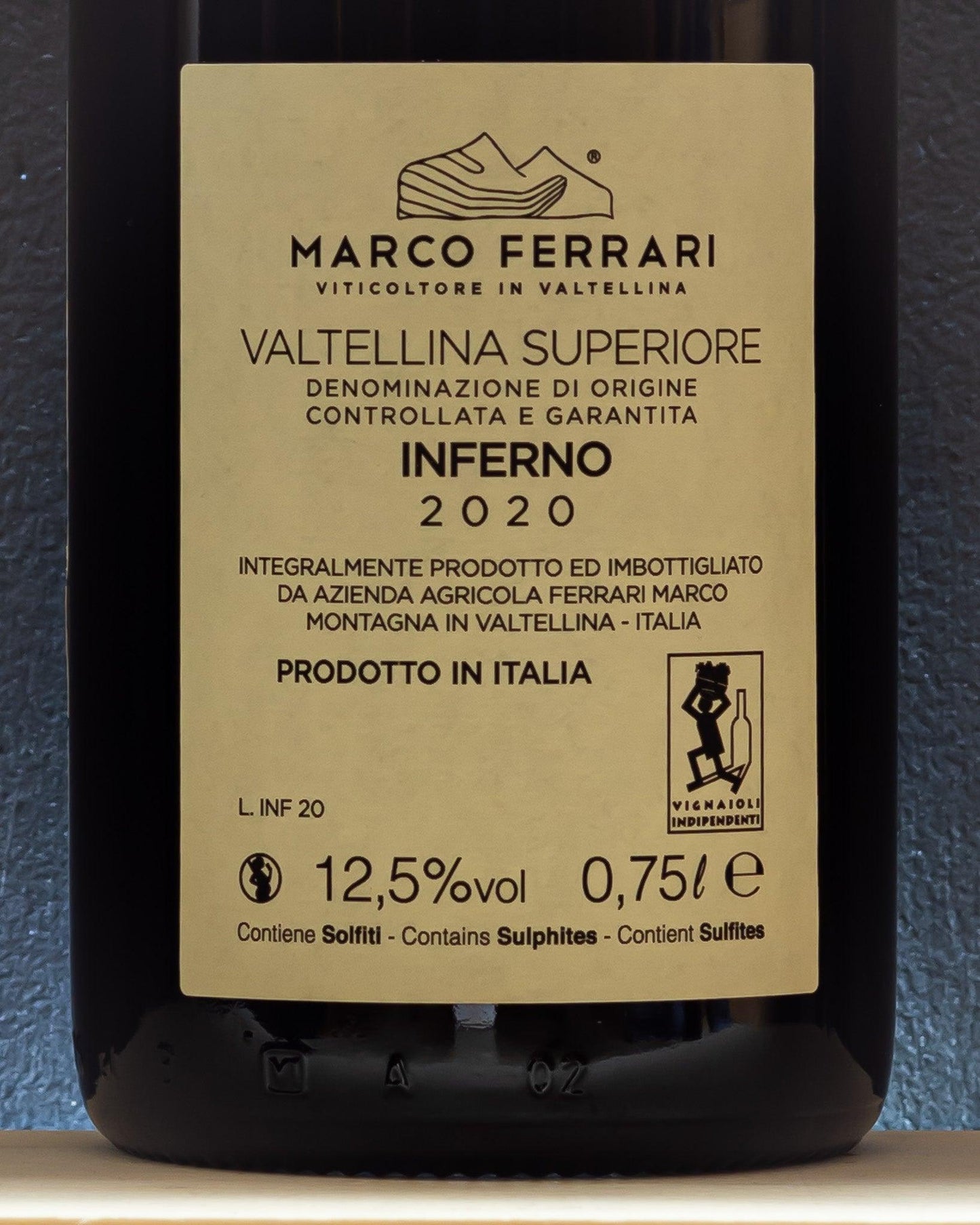 marco ferrari valtellina superiore inferno chiavennasca nebbiolo lombardia italia retro etichetta