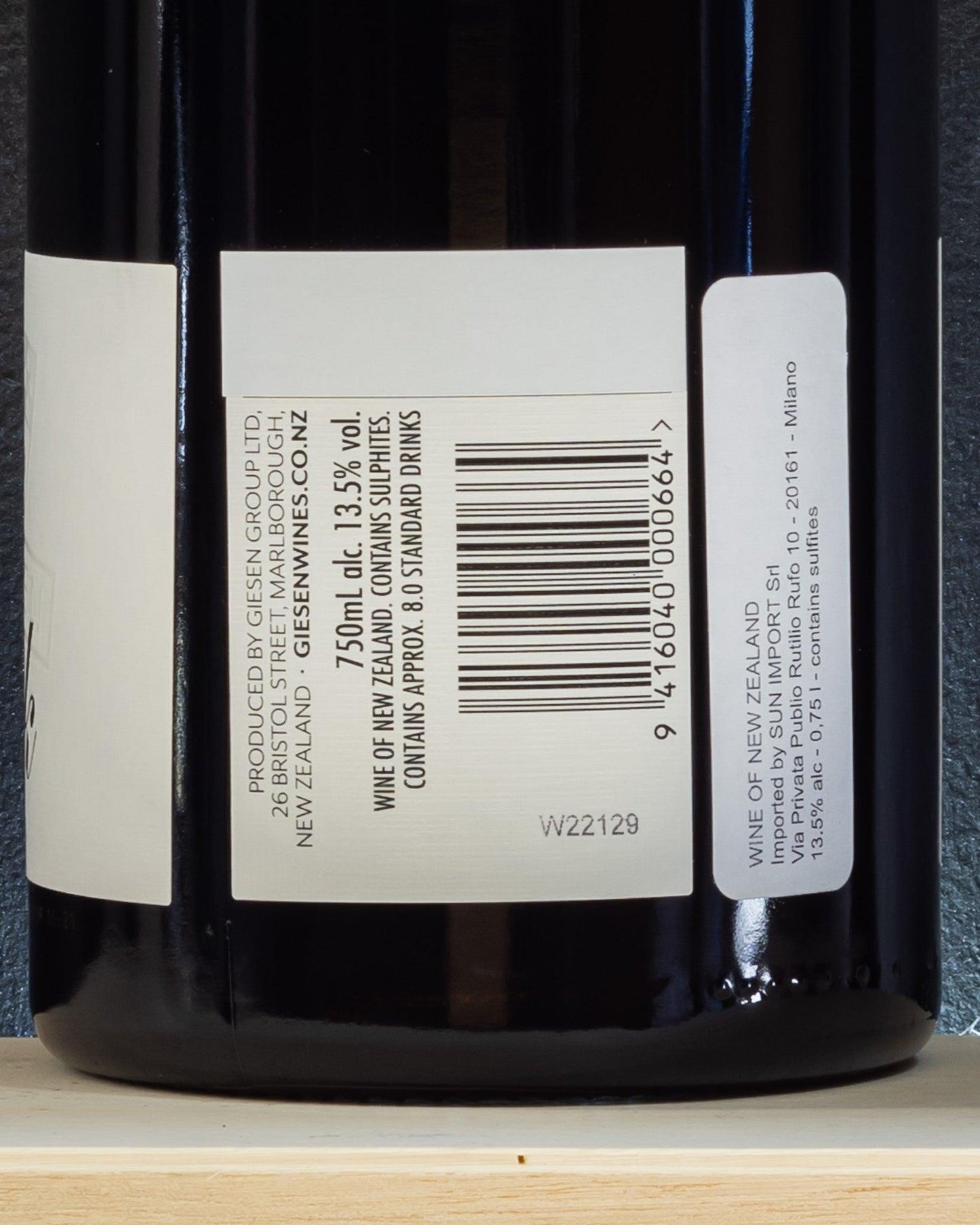ridge block pinot noir giesen nuova zelanda retro etichetta
