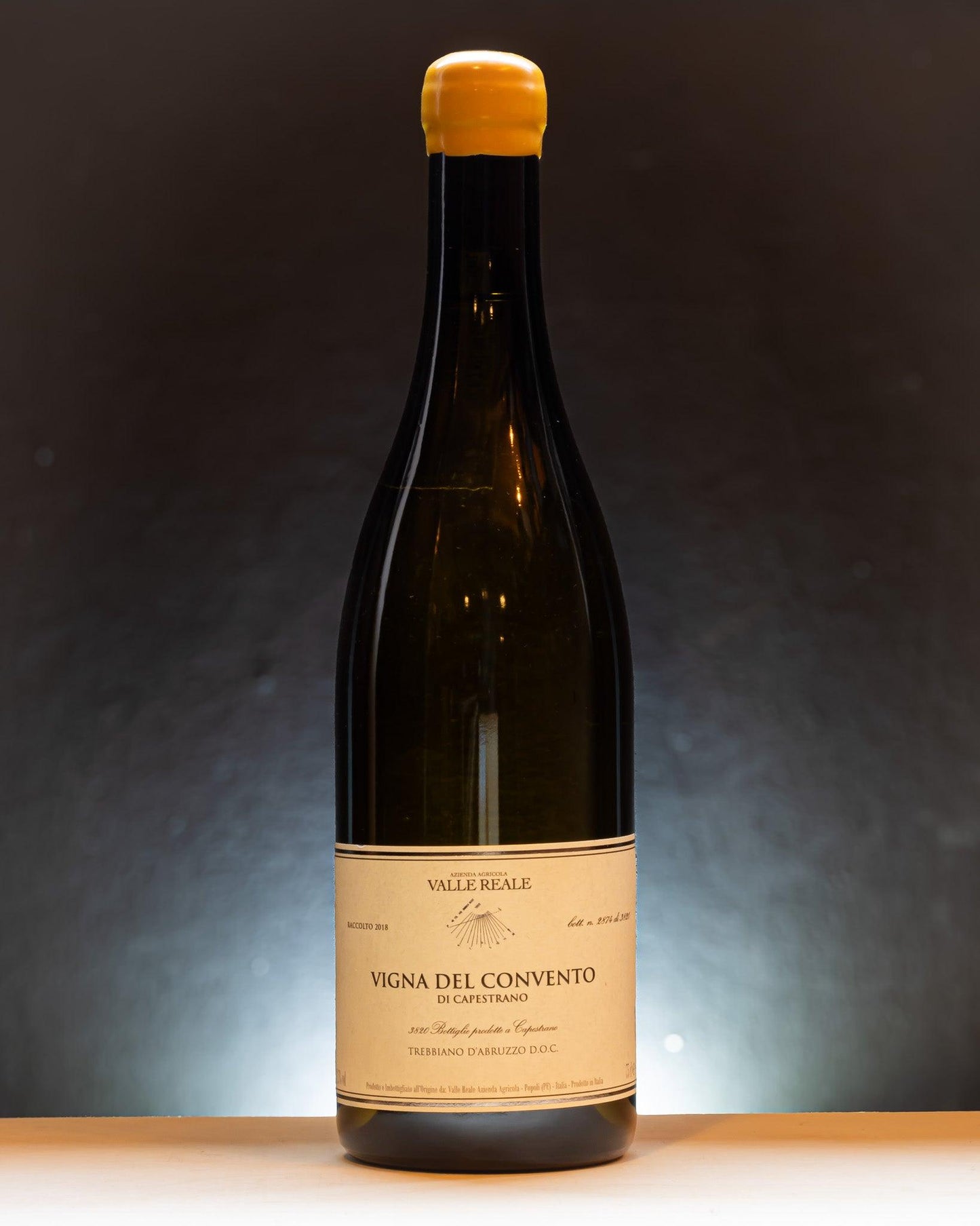 valle reale vigna del convento di capestrano abruzzo trebbiano italia vino bianco