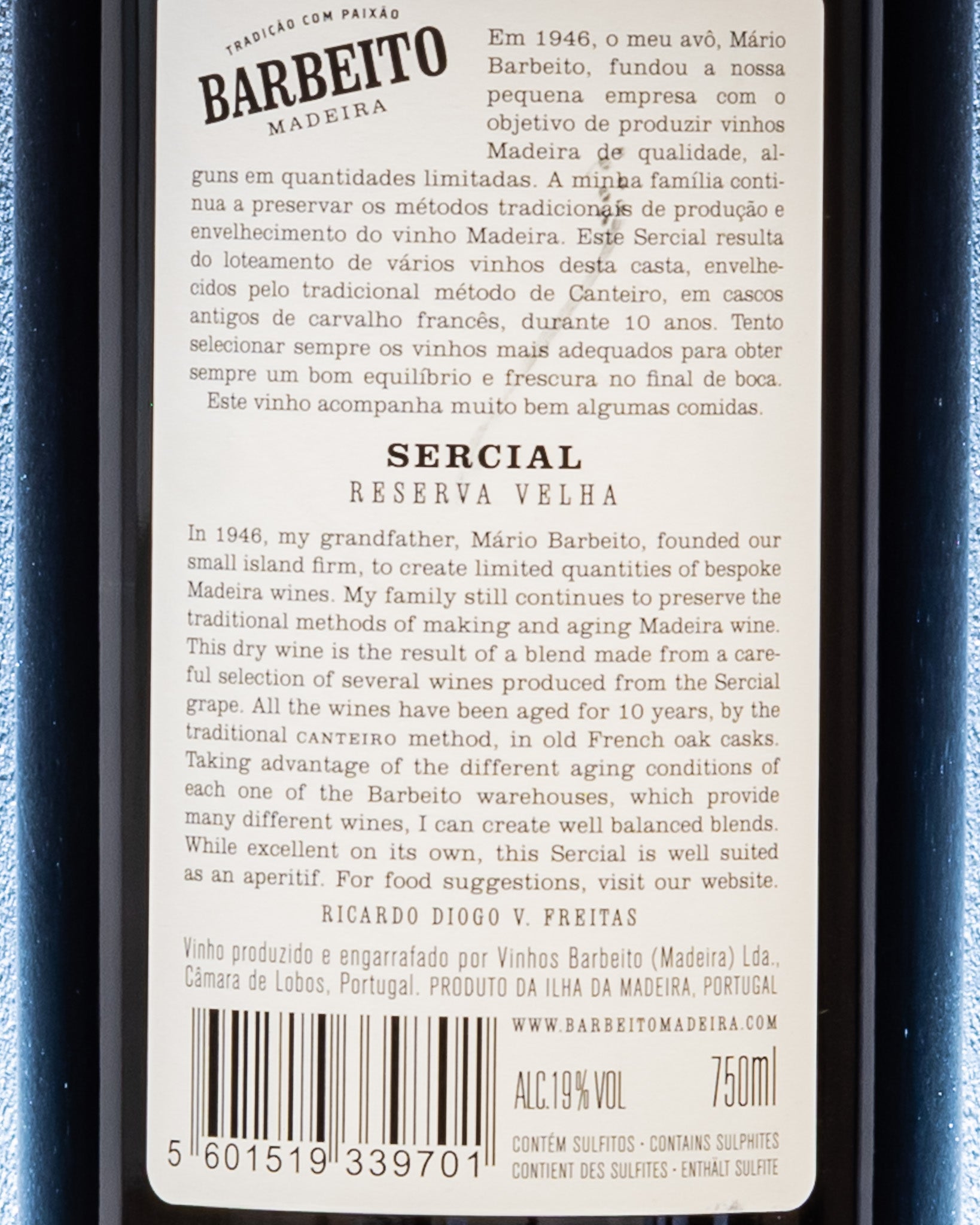 Barbeito Madeira Sercial Reserva Velha 10 Anos Years Old Vino Bianco Ossidativo Fine Pasto Dessert Portogallo Europa Retro Etichetta