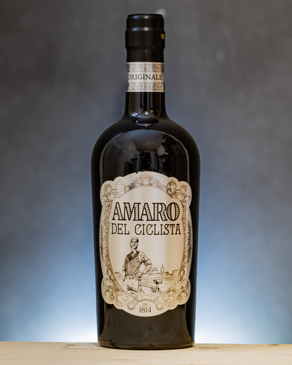 Casoni Liquori Amaro del Ciclista Erbe Emilia Romagna Italia