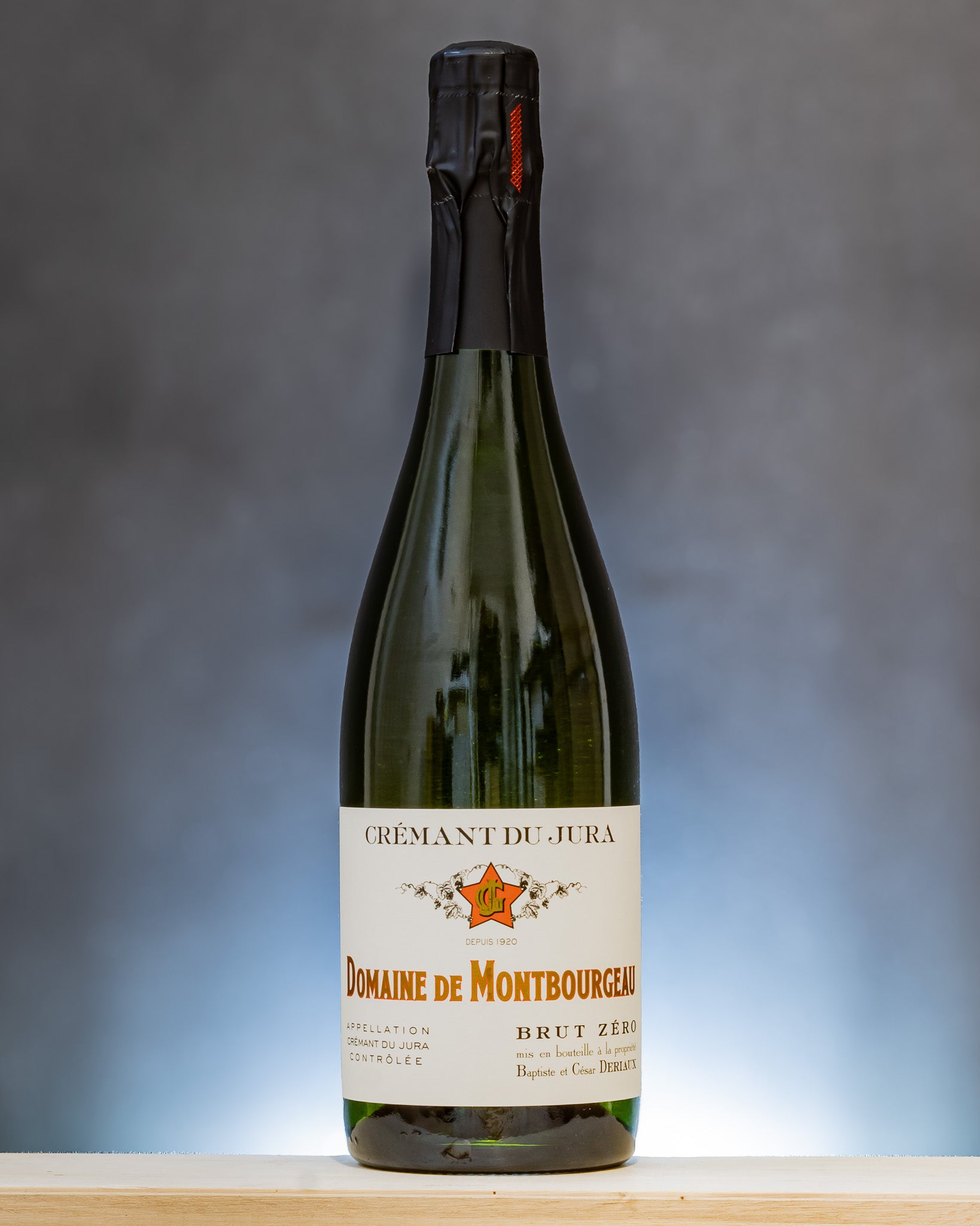 Domaine Montbourgeau Baptiste Cesar Deriaux Cremant Jura Brut Zero Chardonnay Vino Francia Metodo Classico