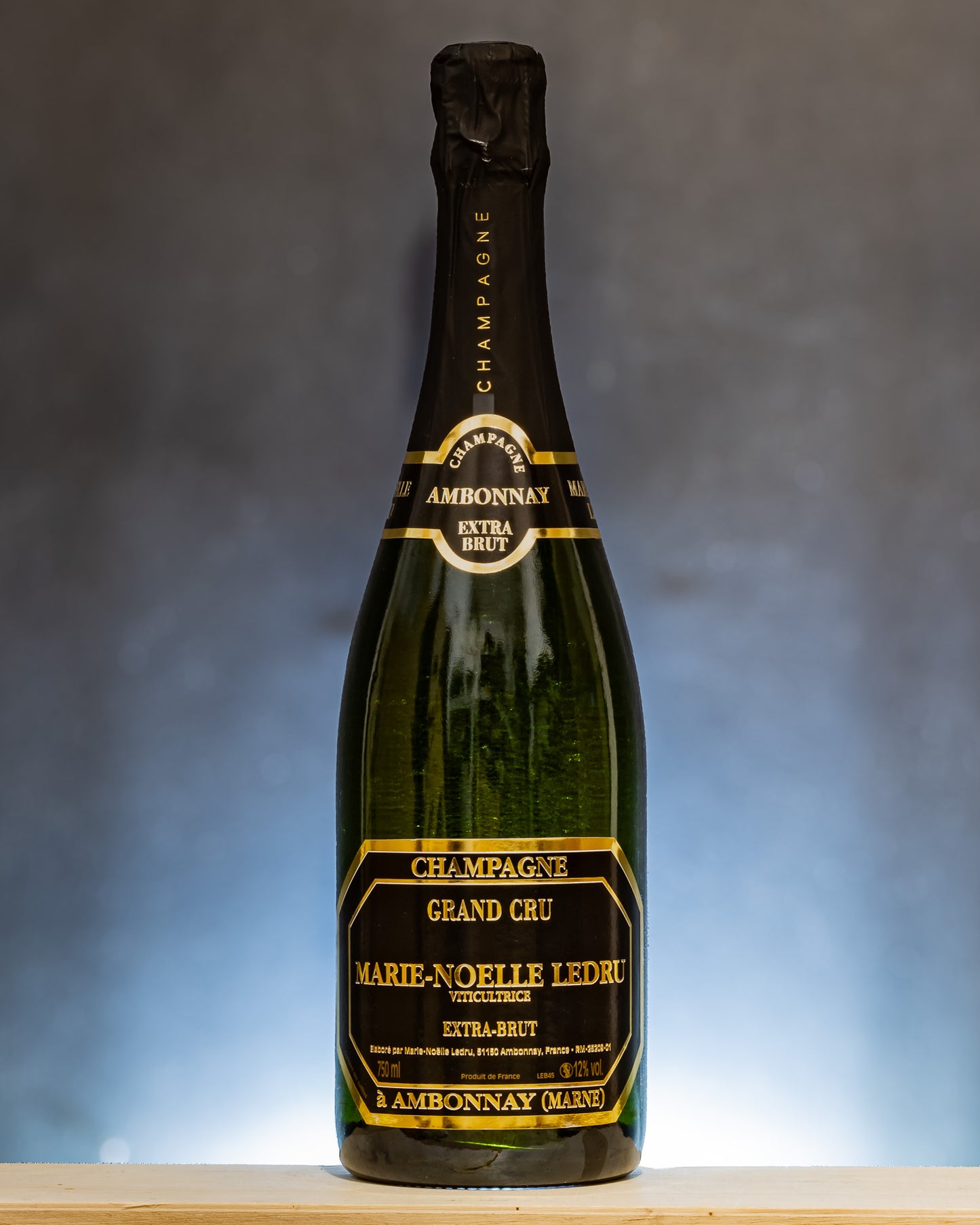 Marie Noelle Ledru Champagne Grand Cru Extra Brut Ambonnay Pinot Noir Nero Vino Francia