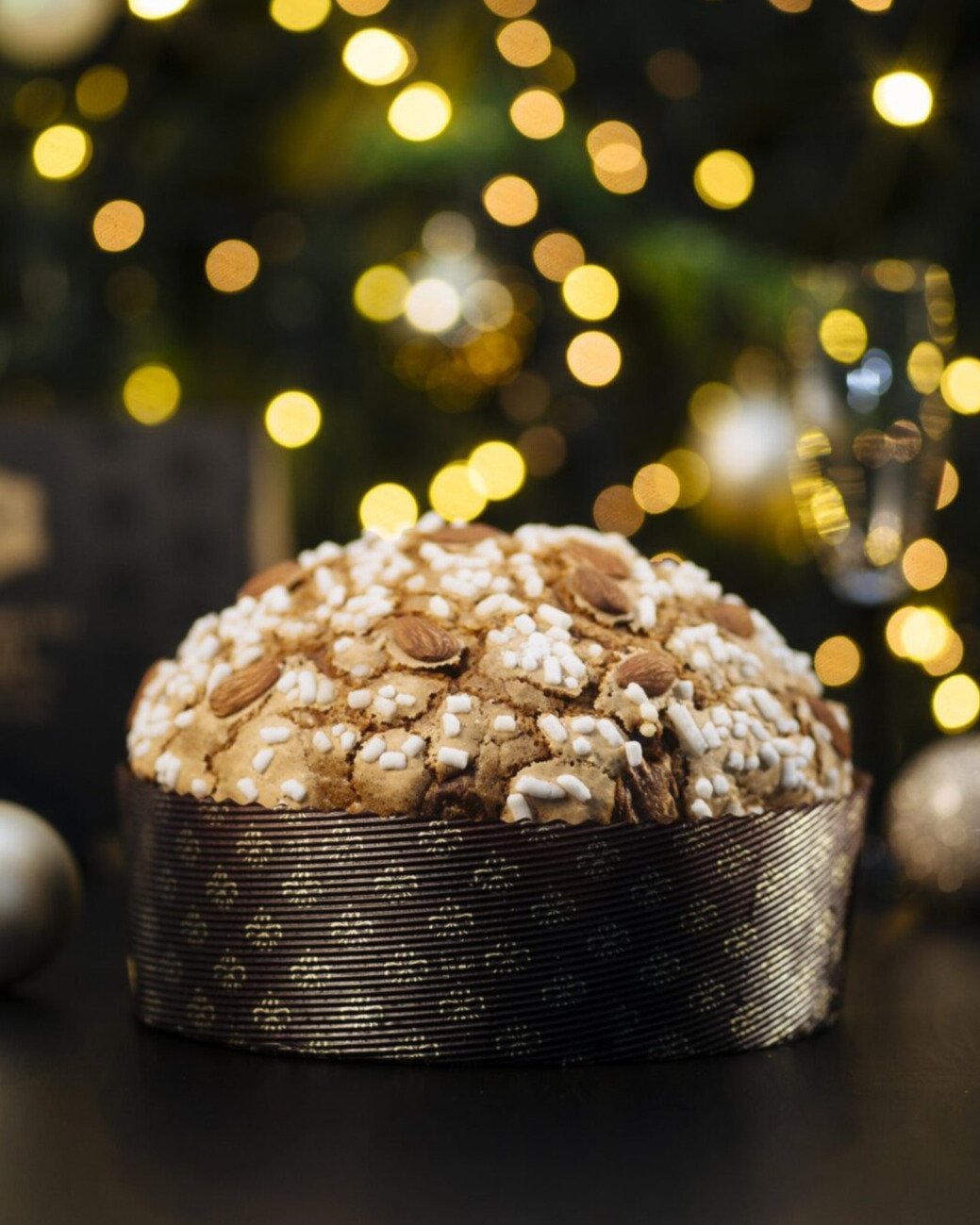 Panettone Tradizionale Artigianale Mandorlato Panificio Mulara Miglior Panettone Natale Regalo