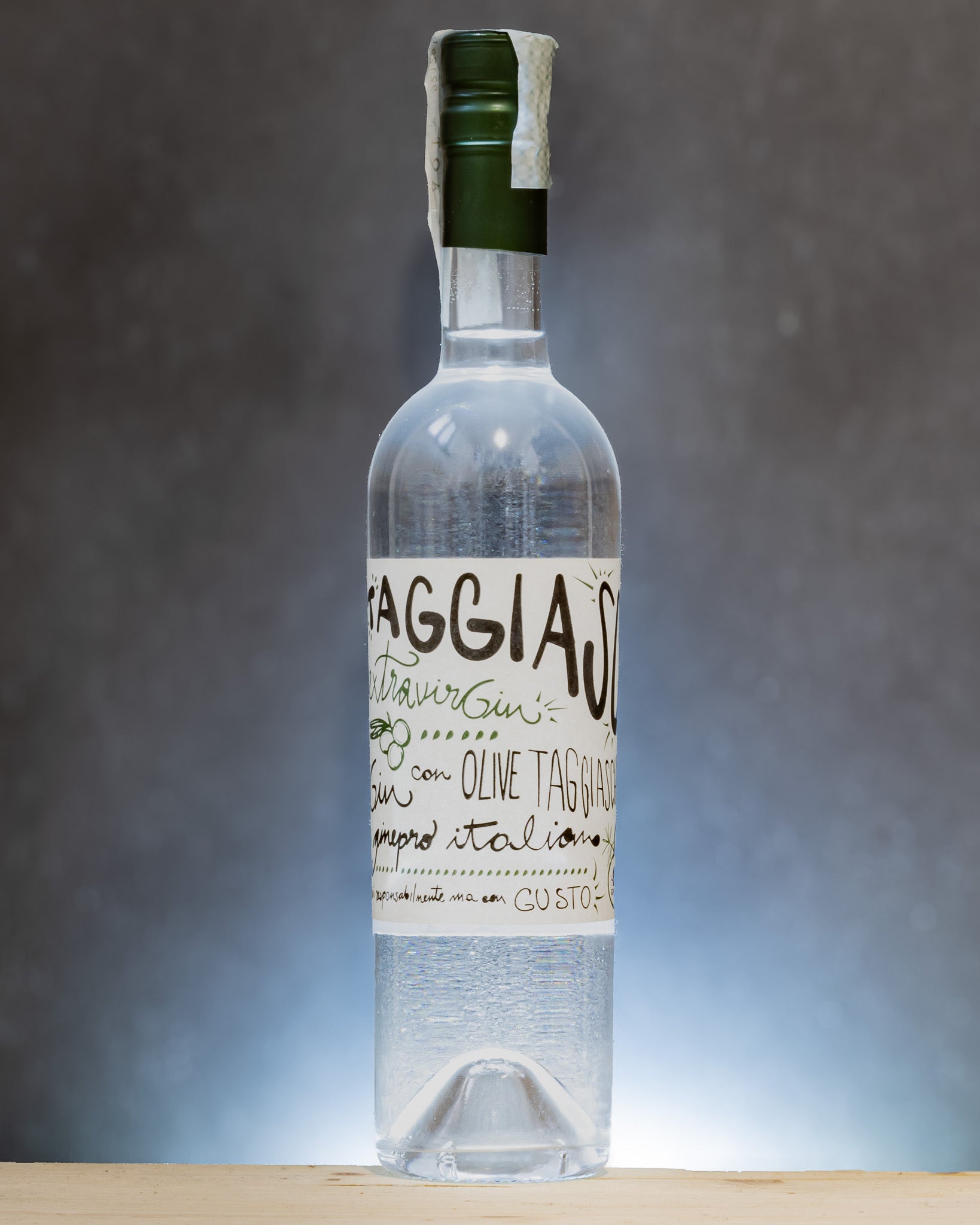 Taggiasco Gin Italian Distilled Olive Ginepro Roi Liguria Italia Distillato