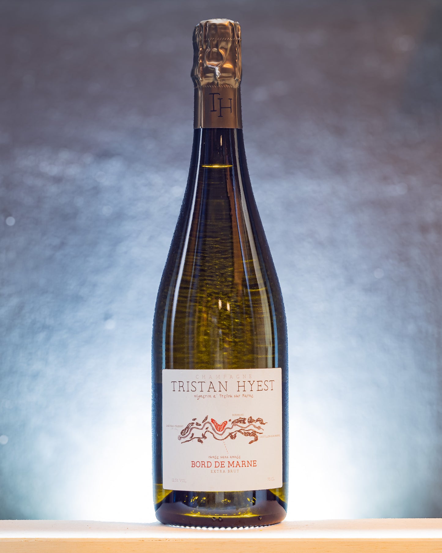 Tristan Hyest Champagne Bord Marne Extra Brut Meunier Chardonnay Pinot Noir Solera Vino Francia