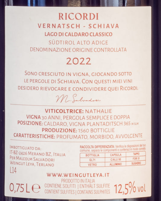 Weingut Leya Vernatsch Schiava Ricordi Lago Caldaro Alto Adige 2022 Vino Rosso Italia Retro Etichetta